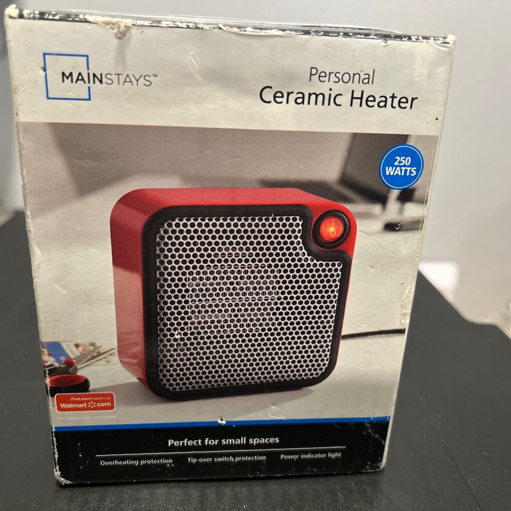 Mainstays Red Personal Ceramic Heater